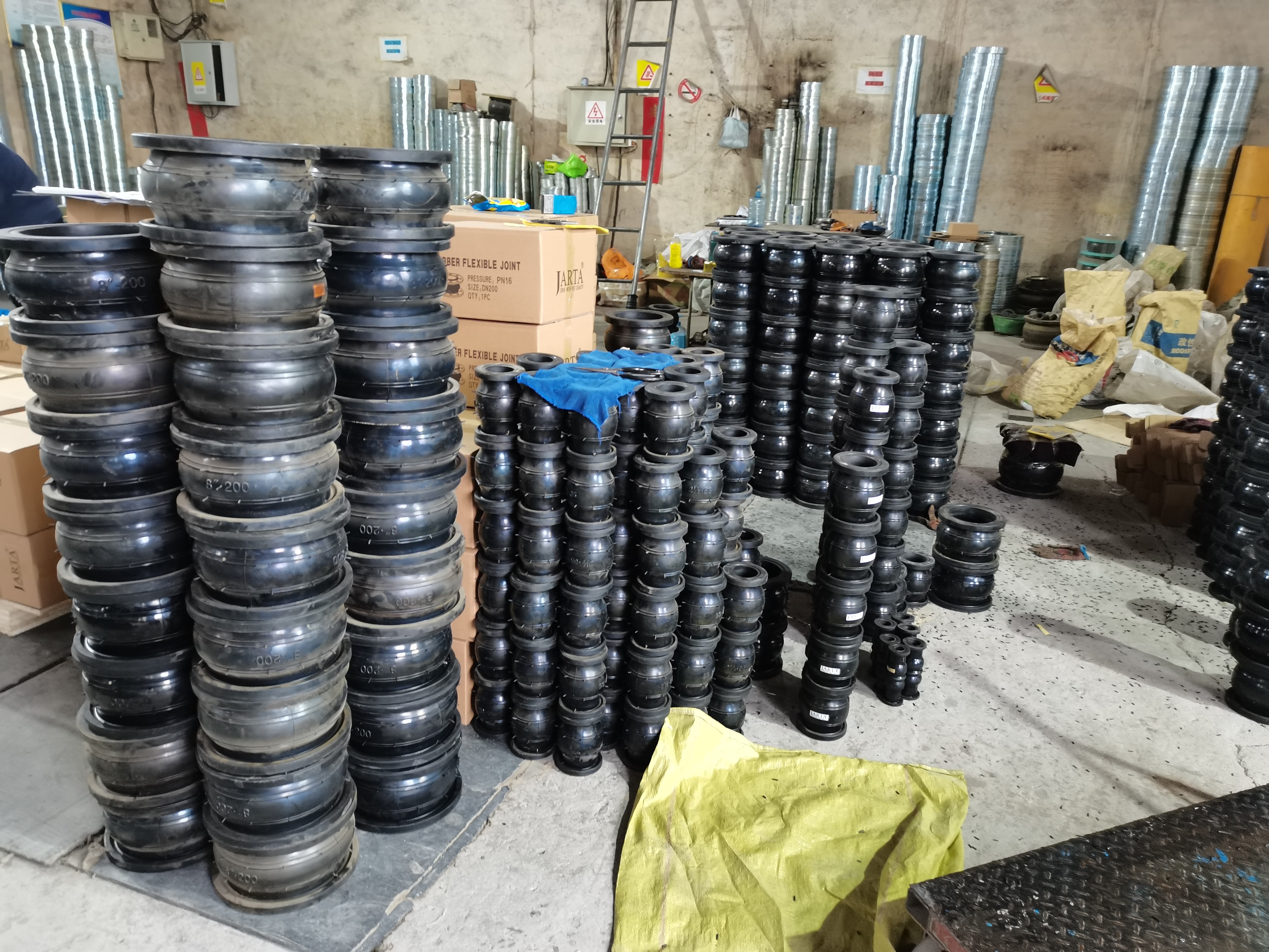 橡膠接頭 絲扣橡膠接頭 螺紋橡膠接頭 橡膠軟連接 絲扣橡膠軟連接 高壓橡膠接頭